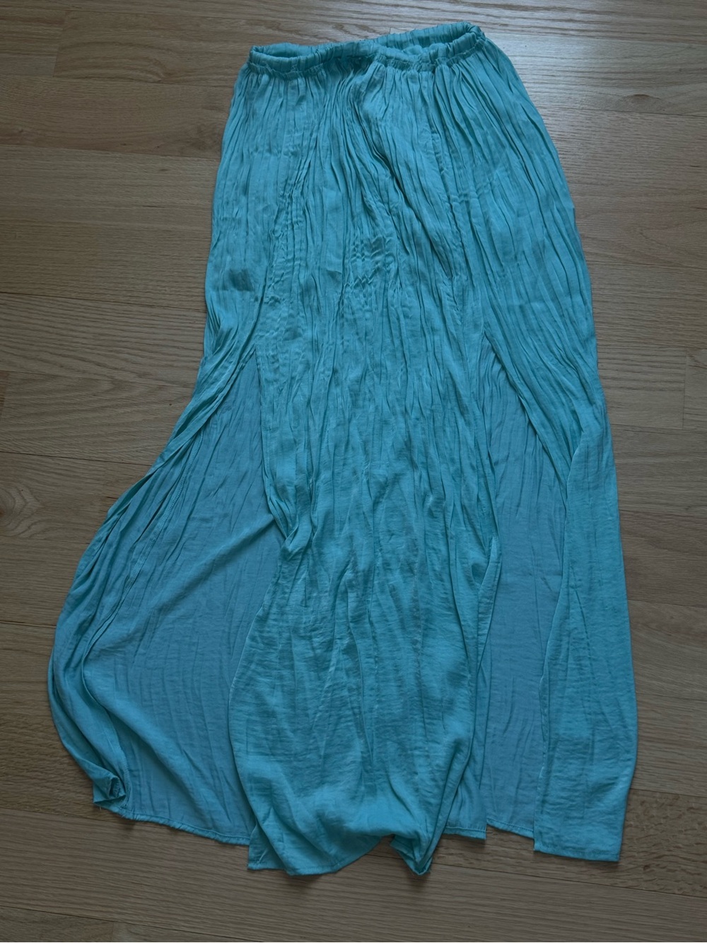 Forever 21 Teal Crinkle Maxi Skirt